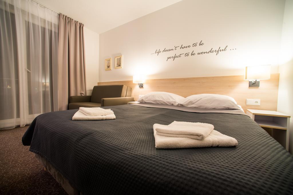Borgata Bed and Breakfast Ustronie Morskie Δωμάτιο φωτογραφία