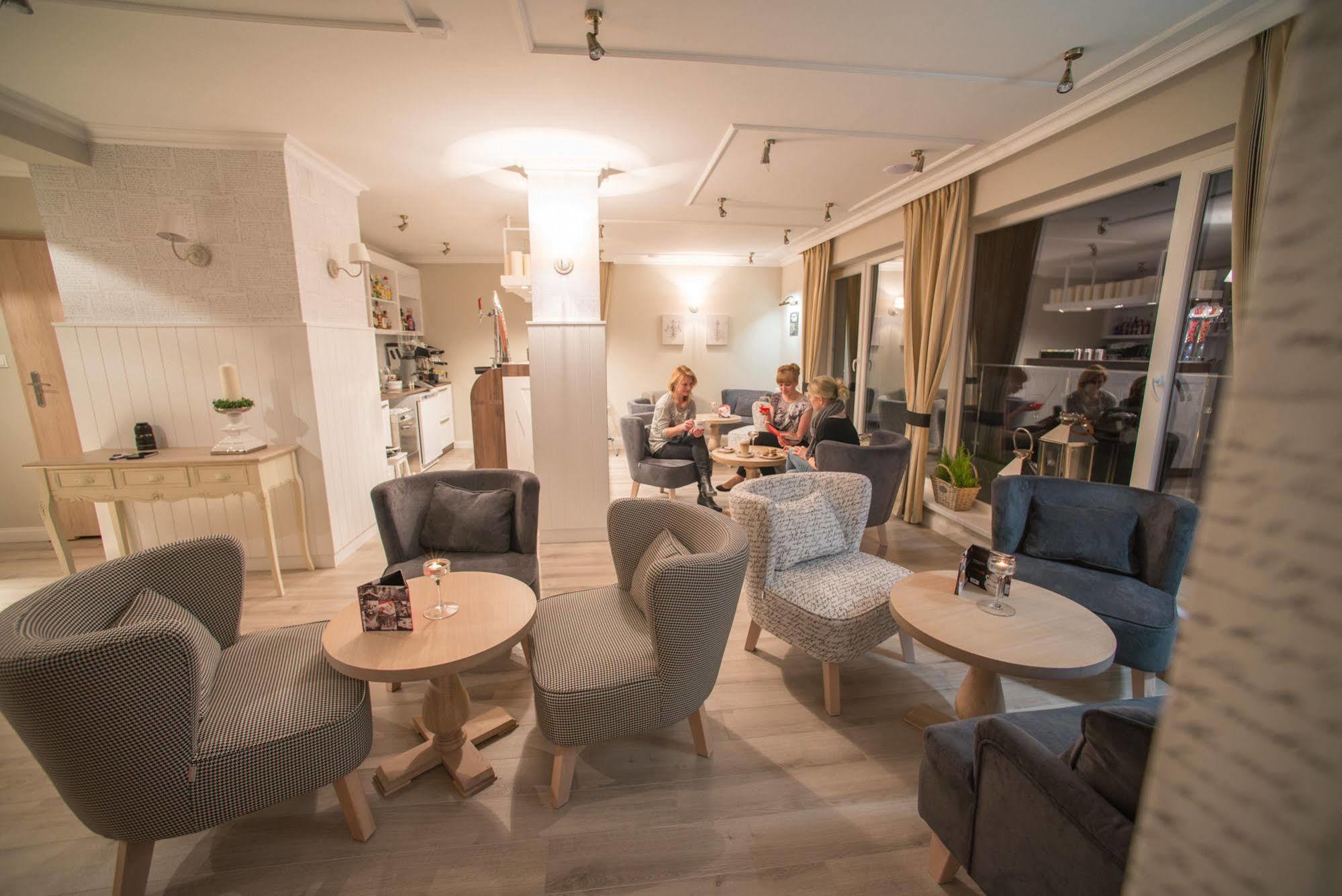 Borgata Bed and Breakfast Ustronie Morskie Εξωτερικό φωτογραφία